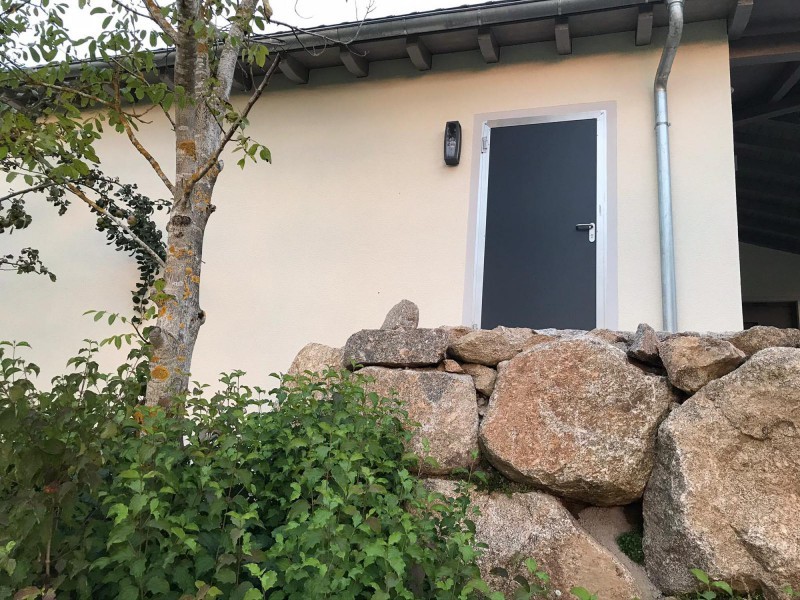 Single doors for house in Falkenstein